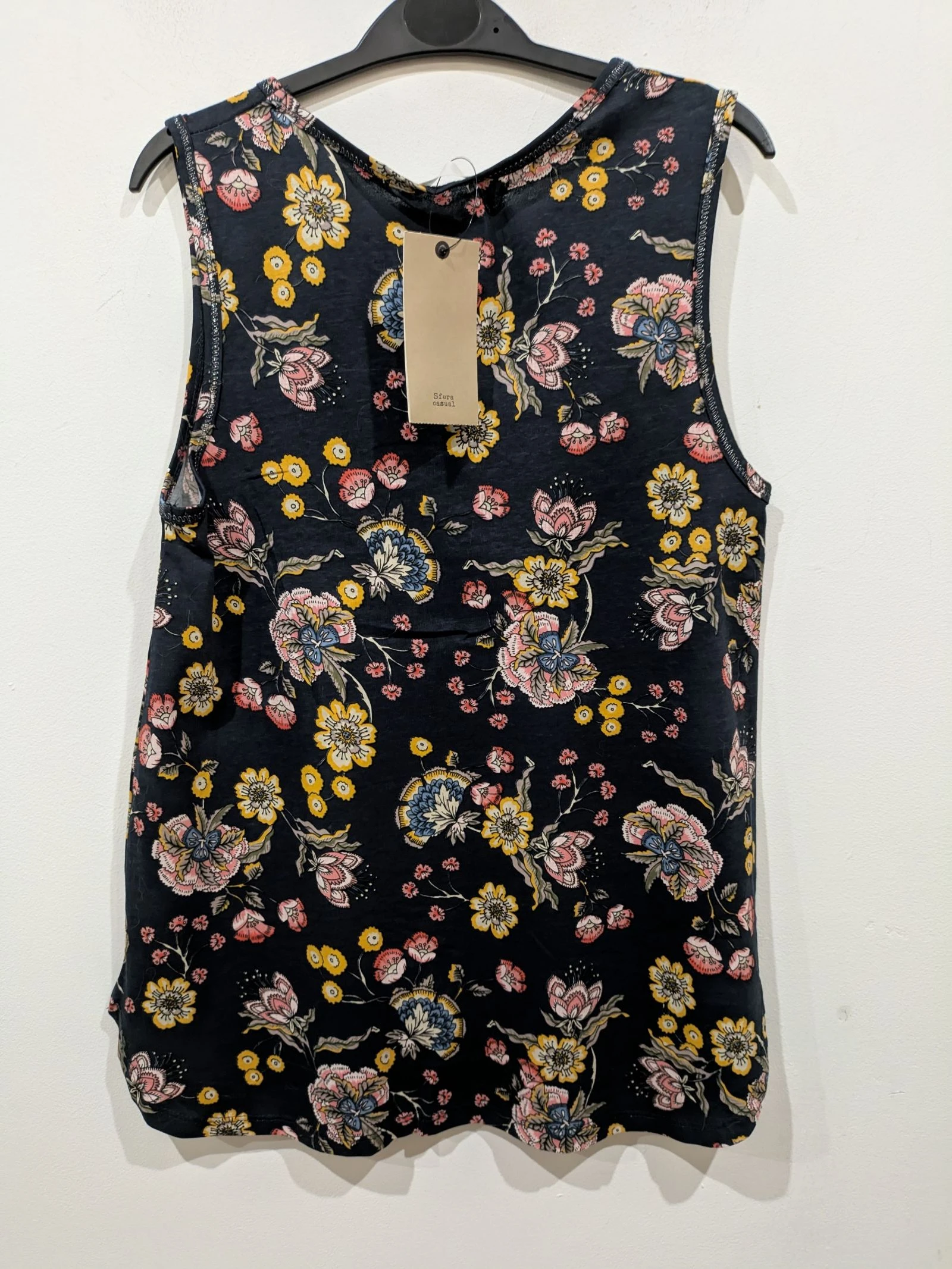 Camiseta sem Mangas Azul Marinho com Estampa Floral e Detalhe no Decote tamanho PP da Sfera – photo 6